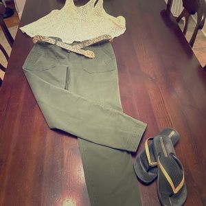 Old Navy Pixie pants size 6